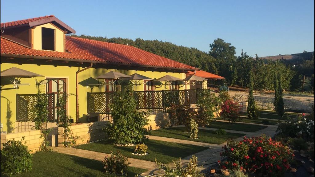 Agriturismo Da Mamma Alba  Exteriör bild
